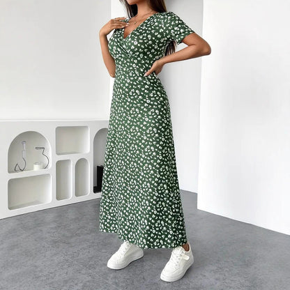 Womens Short-Sleeve Mid-Length Floral V-Neck Dress