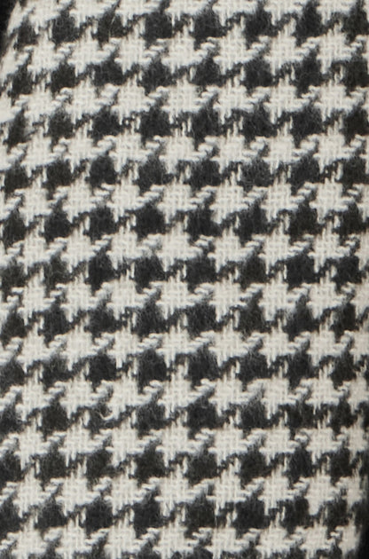 Yumi Black Dog Tooth Scarf With Stitch Detail