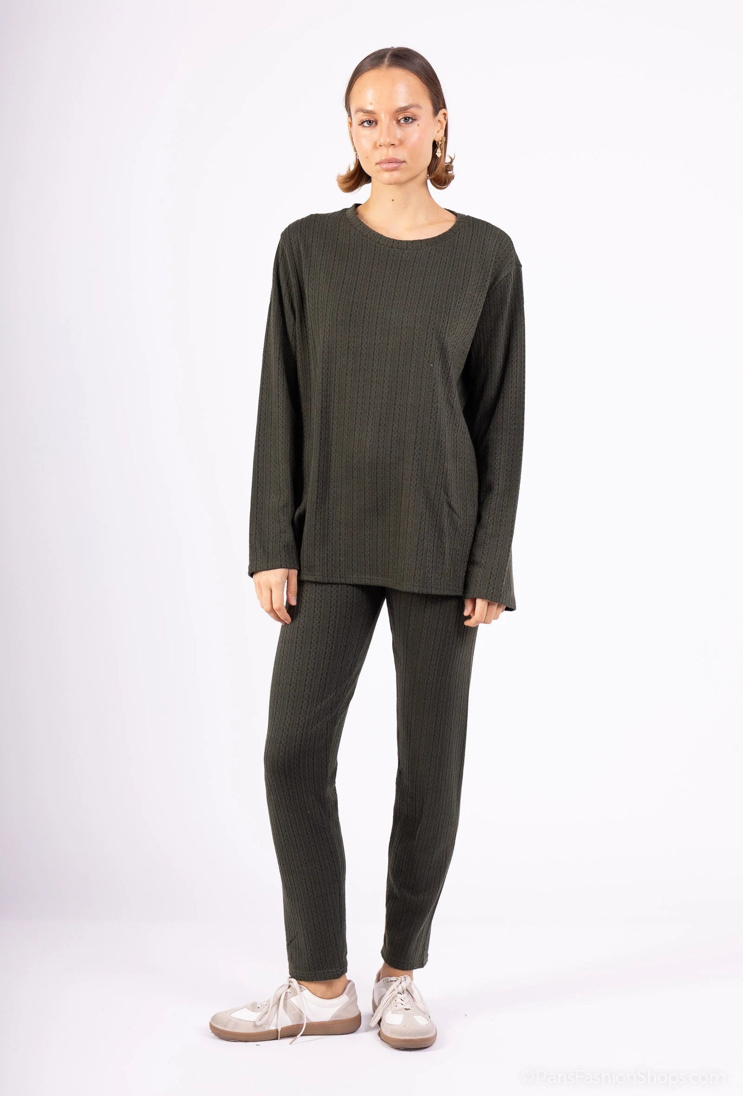 Arrow pattern pants