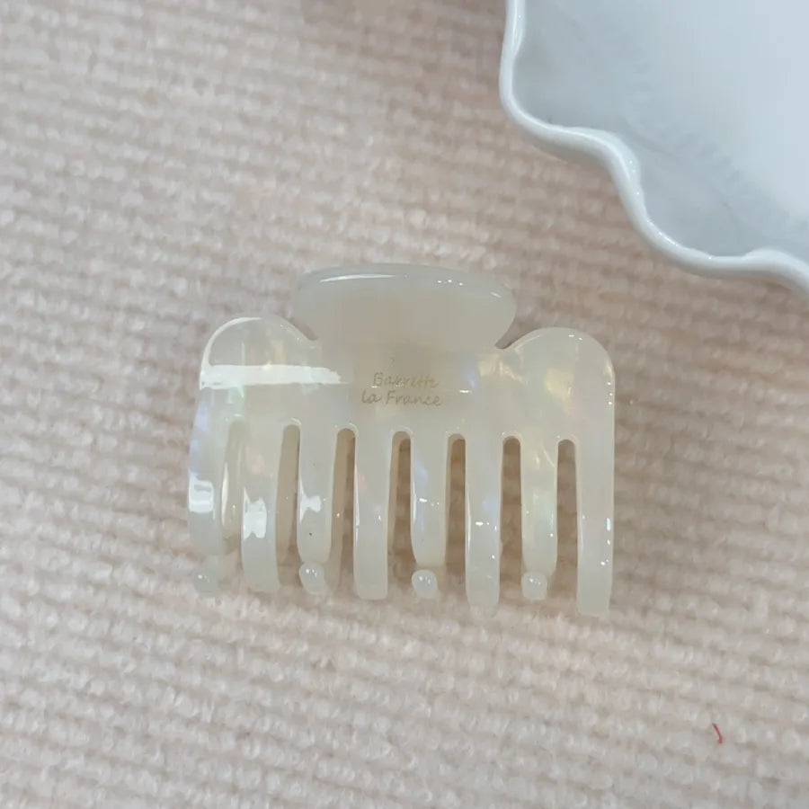 New Style Gold Label Letter Simple Acetate Square Hair Clip Women's Half Updo Medium Size Shark Clip Hair Accessories