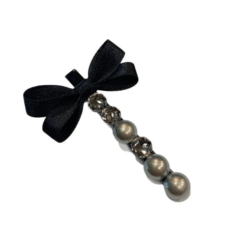 Elegant Pearl Fabric Hair Clip With Water Diamond Butterfly Knot Side Duckbill Hair Clip For Bangs Women's Chic Hair Accessories