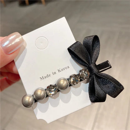 Elegant Pearl Fabric Hair Clip With Water Diamond Butterfly Knot Side Duckbill Hair Clip For Bangs Women's Chic Hair Accessories