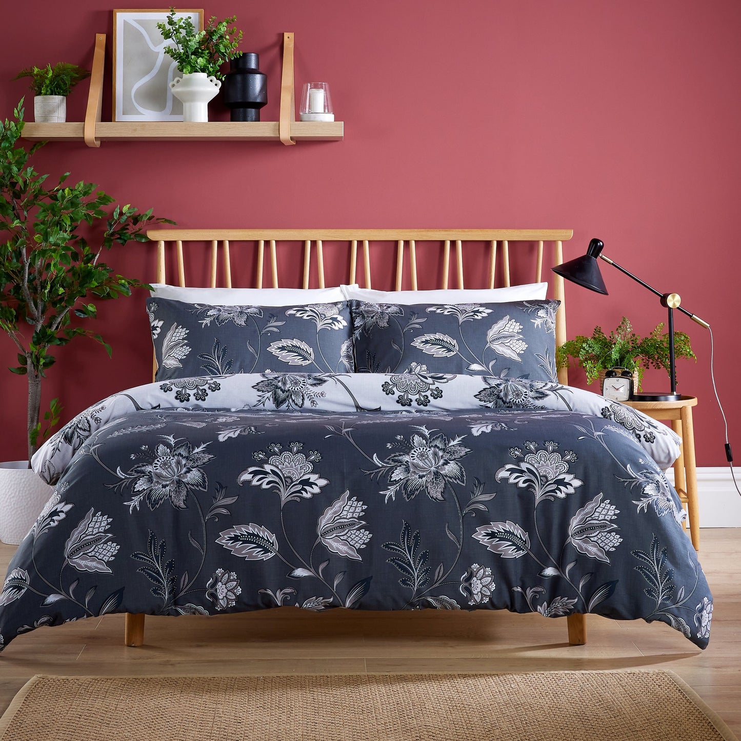 Shimla Duvet Cover Set Easy Care Quilt Covers with Pillowcases Super Soft Reversible Bedding Bed Linen Sets by OLIVIA ROCCO
